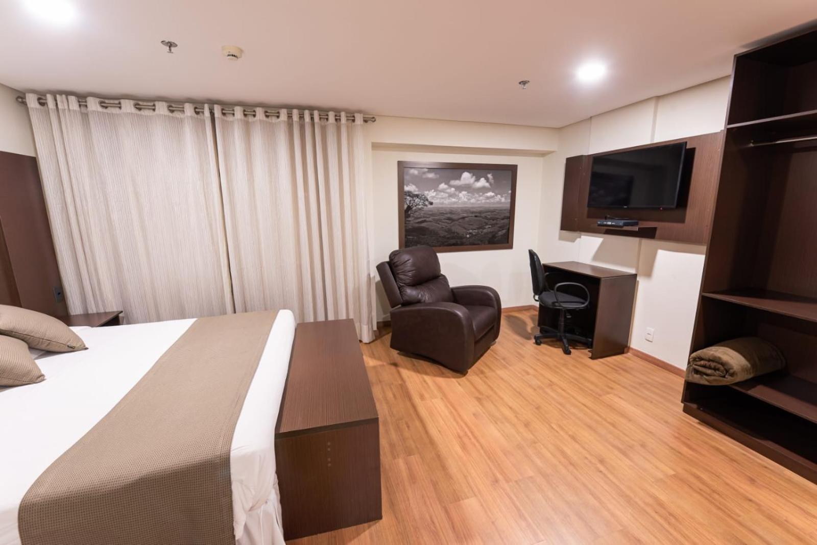 Olavo Bilac Hotel Таубате Экстерьер фото